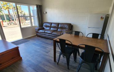 2-Bedroom Motel 2