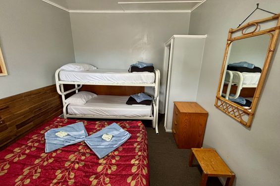 Bedroom%20b